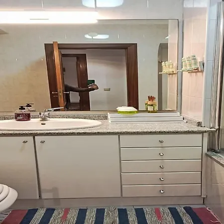 Daire Oceanview First Line With 2 Pools 6 By Interhome *