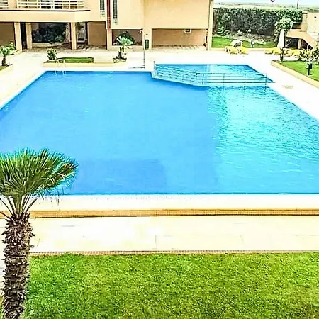 Daire Oceanview First Line With 2 Pools 6 By Interhome Ovar